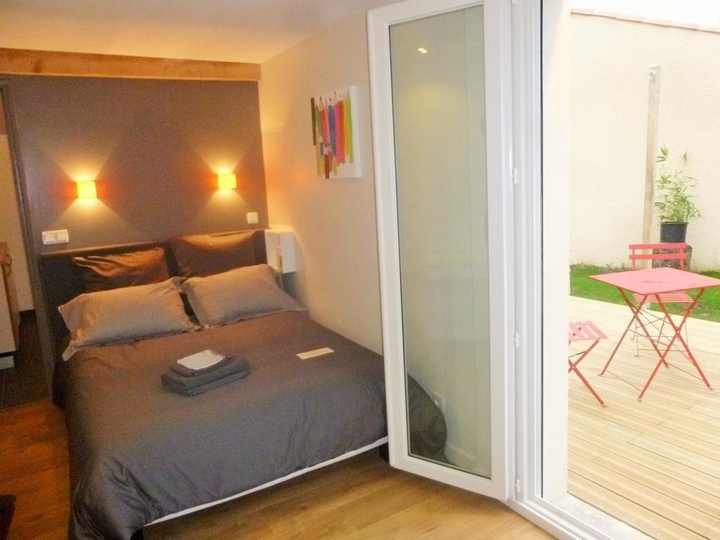 Chambre D'Hotes "Mirabel" Saint-Jean  Room photo